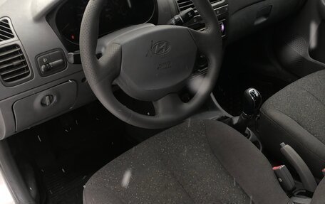 Hyundai Accent II, 2005 год, 385 000 рублей, 8 фотография