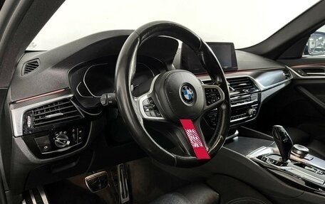 BMW 5 серия, 2020 год, 4 090 000 рублей, 13 фотография