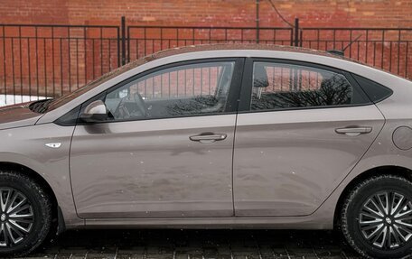 Hyundai Solaris II рестайлинг, 2018 год, 1 070 000 рублей, 4 фотография