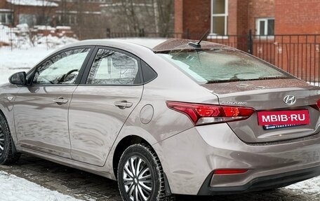 Hyundai Solaris II рестайлинг, 2018 год, 1 070 000 рублей, 5 фотография