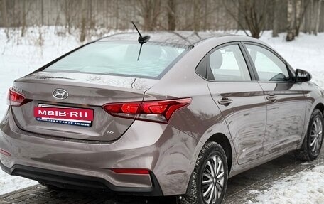 Hyundai Solaris II рестайлинг, 2018 год, 1 070 000 рублей, 7 фотография