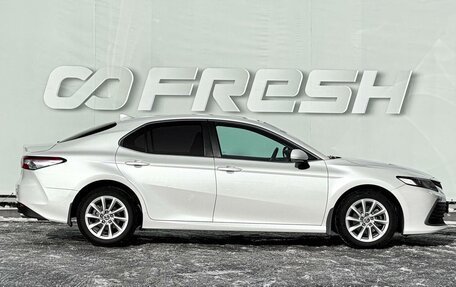 Toyota Camry, 2021 год, 2 890 000 рублей, 5 фотография