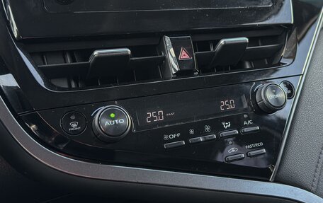 Toyota Camry, 2021 год, 2 890 000 рублей, 15 фотография