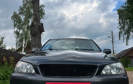 Lexus IS II рестайлинг 2, 2004 год, 850 000 рублей, 7 фотография