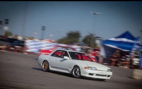 Nissan Skyline, 1991 год, 450 000 рублей, 4 фотография