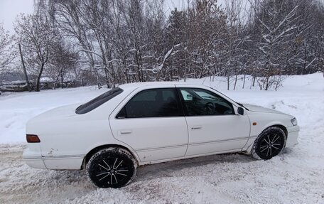 Toyota Camry, 1999 год, 350 000 рублей, 2 фотография