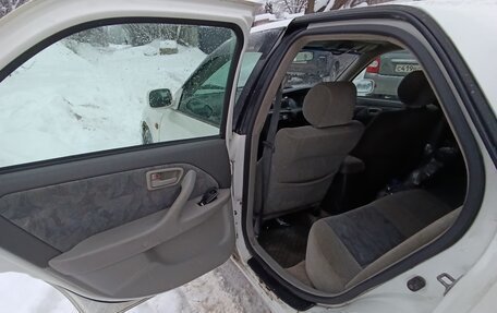 Toyota Camry, 1999 год, 350 000 рублей, 9 фотография