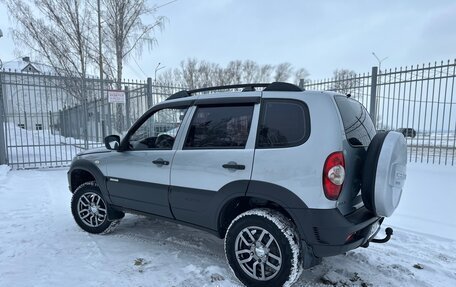 Chevrolet Niva I рестайлинг, 2014 год, 465 000 рублей, 4 фотография