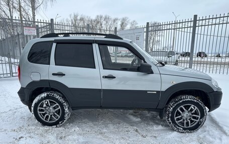 Chevrolet Niva I рестайлинг, 2014 год, 465 000 рублей, 6 фотография