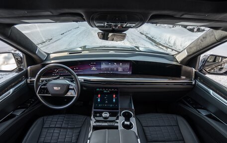 Cadillac Escalade V, 2024 год, 19 000 000 рублей, 8 фотография