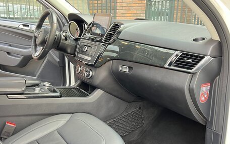 Mercedes-Benz GLE, 2017 год, 4 700 000 рублей, 12 фотография