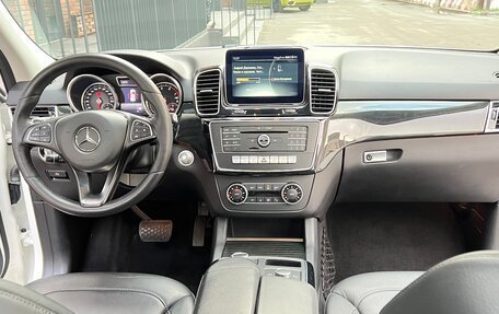 Mercedes-Benz GLE, 2017 год, 4 700 000 рублей, 13 фотография