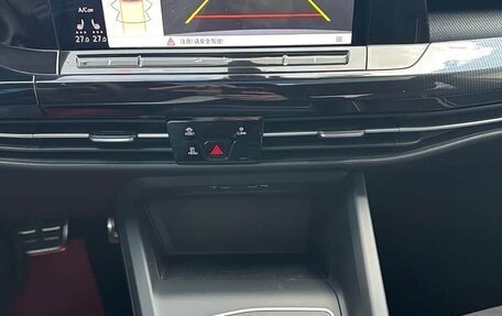 Volkswagen Golf VIII, 2021 год, 1 750 275 рублей, 11 фотография