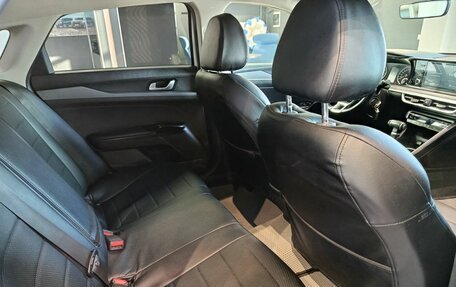 KIA K5, 2021 год, 1 900 000 рублей, 9 фотография