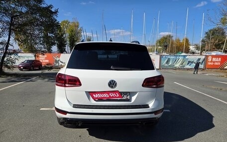 Volkswagen Touareg III, 2016 год, 3 700 000 рублей, 11 фотография