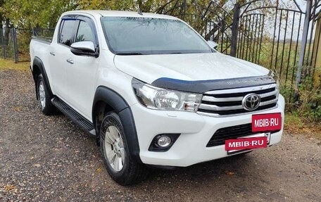 Toyota Hilux VIII, 2019 год, 3 500 000 рублей, 2 фотография