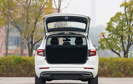 Skoda Karoq I, 2023 год, 2 055 123 рублей, 8 фотография