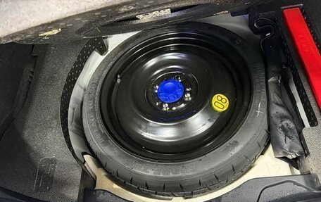 Toyota Yaris, 2022 год, 1 140 000 рублей, 13 фотография