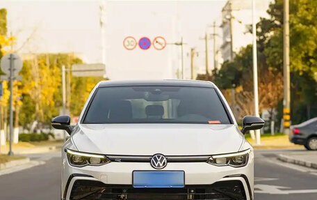 Volkswagen Golf VIII, 2021 год, 1 301 720 рублей, 2 фотография