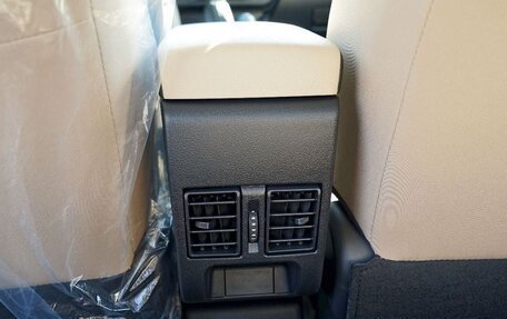 Toyota Yaris, 2025 год, 2 400 000 рублей, 16 фотография