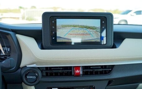 Toyota Yaris, 2025 год, 2 400 000 рублей, 17 фотография