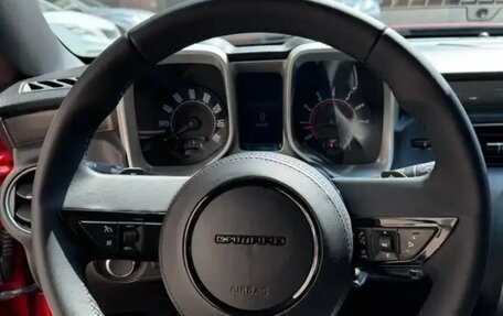 Chevrolet Camaro IV, 2010 год, 1 700 000 рублей, 2 фотография