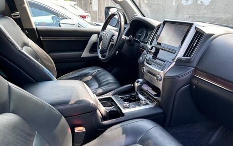 Toyota Land Cruiser 200, 2015 год, 6 000 000 рублей, 5 фотография