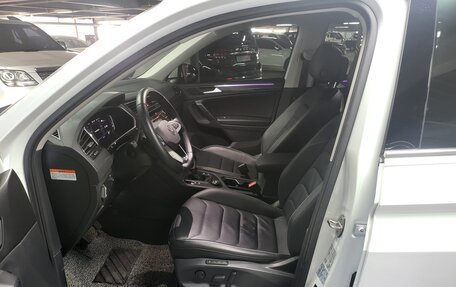 Volkswagen Tiguan II, 2023 год, 2 790 099 рублей, 7 фотография