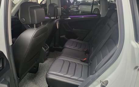 Volkswagen Tiguan II, 2023 год, 2 790 099 рублей, 17 фотография