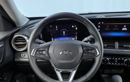 Chevrolet Trax, 2023 год, 1 700 334 рублей, 13 фотография