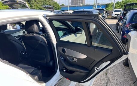 Mercedes-Benz C-Класс, 2015 год, 1 420 000 рублей, 28 фотография