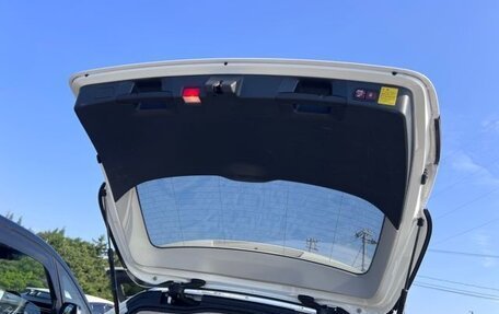 Mercedes-Benz C-Класс, 2015 год, 1 420 000 рублей, 27 фотография