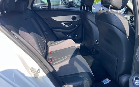 Mercedes-Benz C-Класс, 2015 год, 1 420 000 рублей, 38 фотография