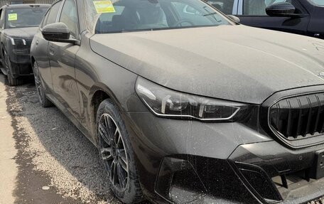 BMW 5 серия, 2025 год, 7 999 999 рублей, 3 фотография