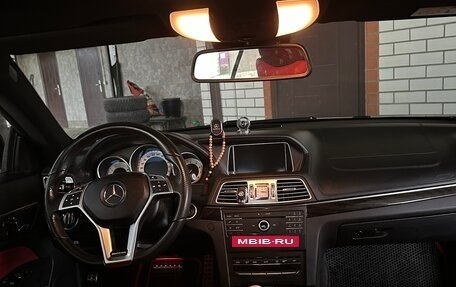 Mercedes-Benz E-Класс, 2015 год, 2 450 777 рублей, 10 фотография