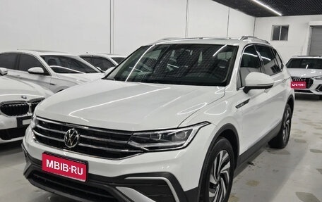 Volkswagen Tiguan II, 2022 год, 2 545 005 рублей, 1 фотография