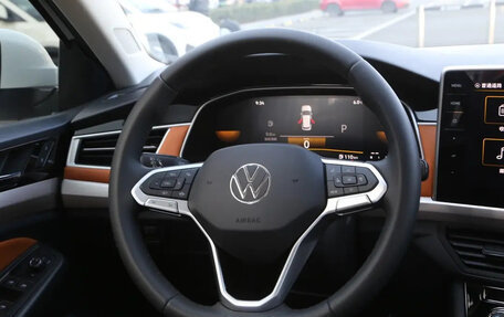 Volkswagen Bora, 2022 год, 1 625 000 рублей, 4 фотография