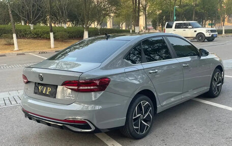 Volkswagen Lavida, 2023 год, 1 550 000 рублей, 2 фотография