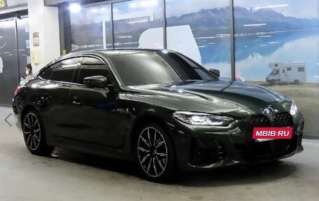 BMW 4 серия, 2022 год, 4 850 000 рублей, 2 фотография