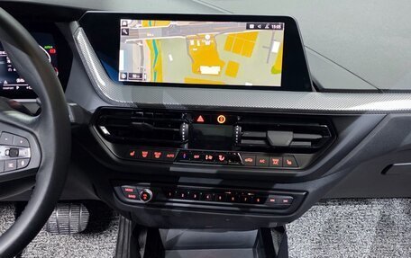 BMW 1 серия, 2022 год, 3 525 000 рублей, 7 фотография