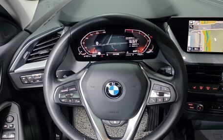 BMW 1 серия, 2022 год, 3 525 000 рублей, 5 фотография