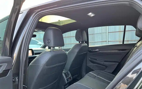 Volkswagen Golf VIII, 2023 год, 1 890 000 рублей, 9 фотография