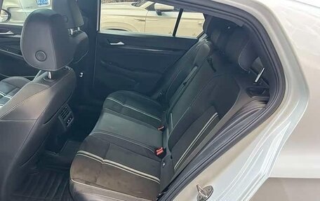 Volkswagen Golf VIII, 2022 год, 1 800 000 рублей, 14 фотография