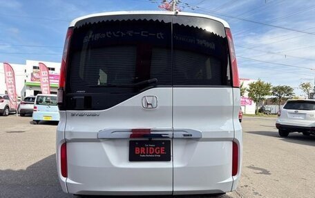 Honda Stepwgn IV, 2021 год, 1 500 000 рублей, 5 фотография