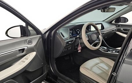 Hyundai Sonata VIII, 2022 год, 1 990 000 рублей, 6 фотография