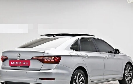 Volkswagen Jetta VII, 2022 год, 1 600 000 рублей, 4 фотография