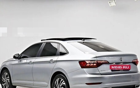 Volkswagen Jetta VII, 2022 год, 1 600 000 рублей, 3 фотография