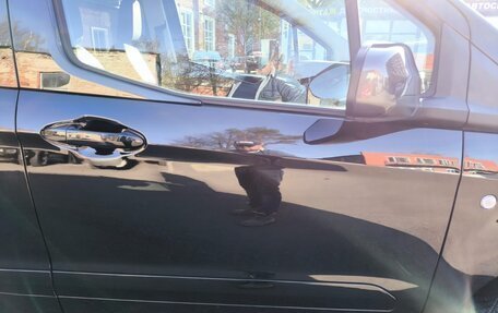 Ford Tourneo Courier I рестайлинг, 2021 год, 2 600 000 рублей, 18 фотография