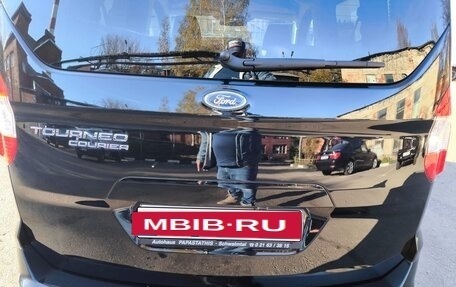 Ford Tourneo Courier I рестайлинг, 2021 год, 2 600 000 рублей, 14 фотография