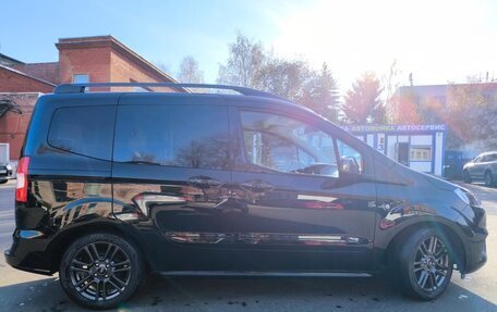 Ford Tourneo Courier I рестайлинг, 2021 год, 2 600 000 рублей, 32 фотография